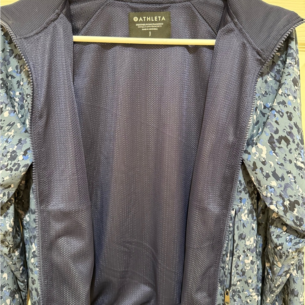 Athleta Women’s Blue Patterned Jacket - image 6